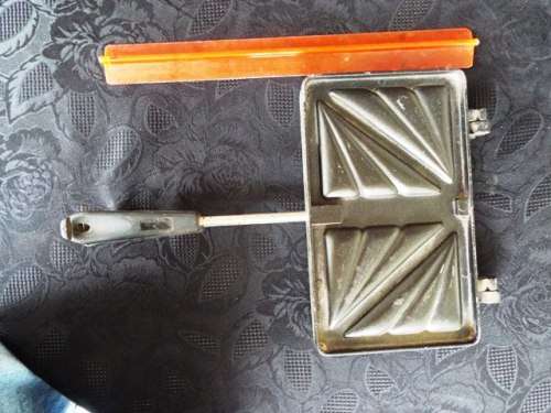 CAMPI NG SNACKWICH TOASTER