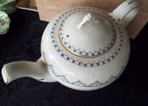 STUNNING 11 PC ROYAL STAFFORDSHIRE WHITE, BLUE AND GOLD TEA SET