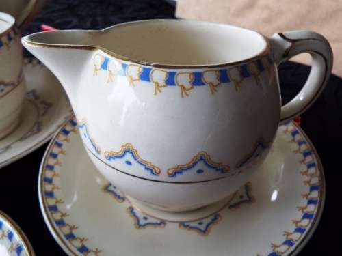 STUNNING 11 PC ROYAL STAFFORDSHIRE WHITE, BLUE AND GOLD TEA SET