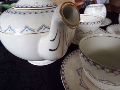 STUNNING 11 PC ROYAL STAFFORDSHIRE WHITE, BLUE AND GOLD TEA SET