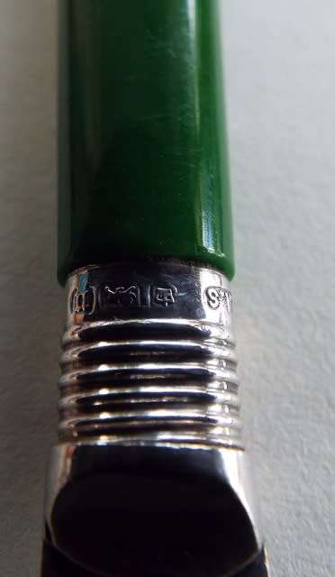 VINTAGE SET OF 6 SILVER  BUTTER KNIVES