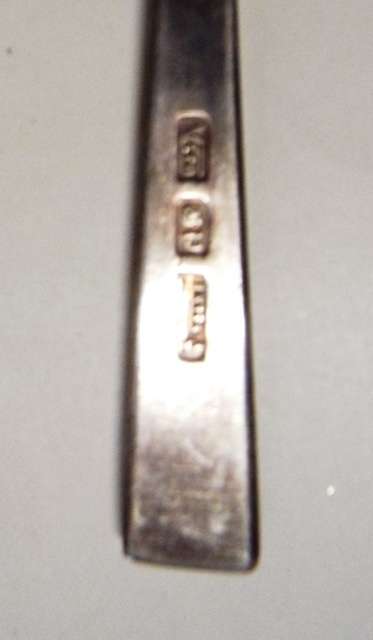 VINTAGE SET OF 6 SHEFFIELD ENGLAND SILVER SOUP SPOONS