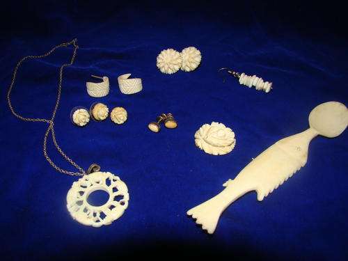 Ivory/Bone Lot