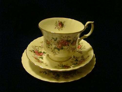 Royal Albert Lavender RoseTrio