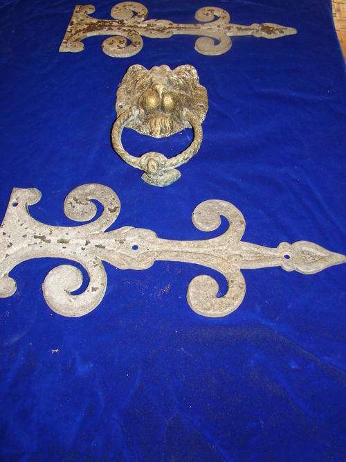 Door Knocker plus door bands