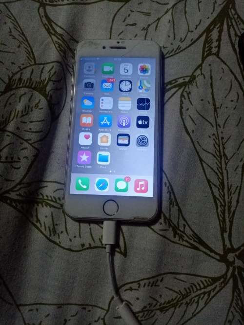 Iphone 7 in good condition