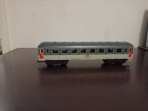 lima locomotive and 3 coaches