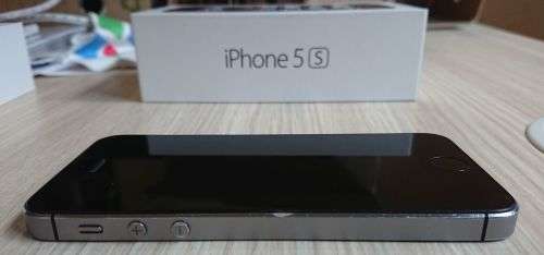 Apple iPhone 5S 32 GB Space Gray