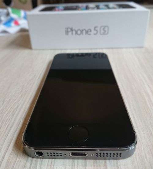 Apple iPhone 5S 32 GB Space Gray