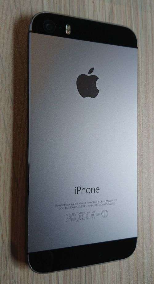 Apple iPhone 5S 32 GB Space Gray