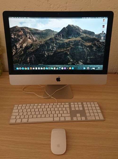Apple iMac 21.5-Inch (Late 2015)