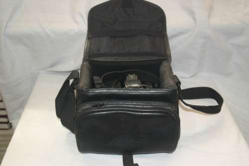 MINOLTA "DYNAX 300si" FILM CAMERA.