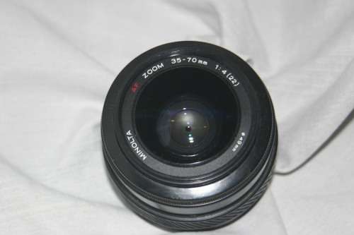 MINOLTA "DYNAX 300si" FILM CAMERA.