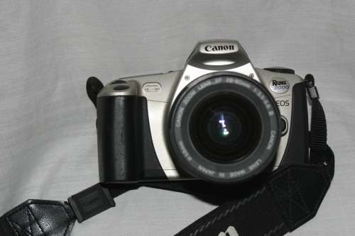 CANON EOS REBEL 2000 FILM CAMERA.