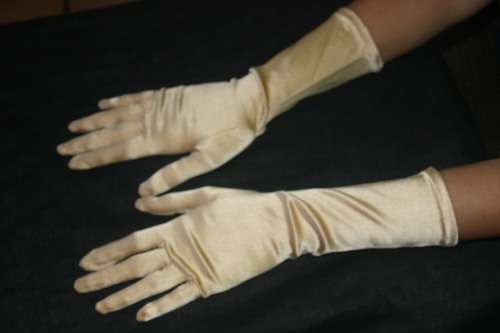 VINTAGE LADIES GLOVES 1960`S ( GOLD)