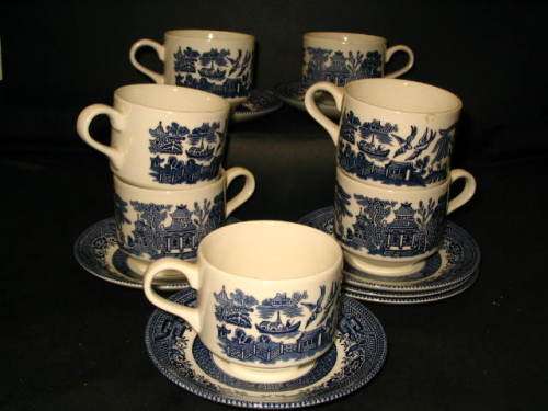 ENGLISH TEA SERVICE 14 PIECE