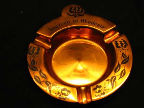 SOUVENIR OF RHODESIA ASHTRAY.