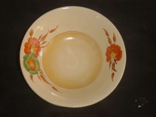 CLARICE CLIFF BOWL BY NEW PORT POTTERIES.