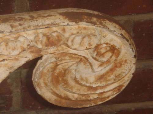 VINTAGE CAST IRON GARDEN BENCH ENDS. (LEFT & RIGHT ENDS) see below for details.