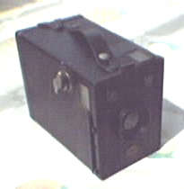 AGFA BLACK BOX CAMERA. EVERYTHING WORKING.  ABOVE AVERAGE CONDITION. (CARRY STRAP NOT ORIGINAL)