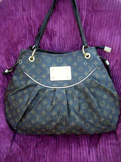 Brand new Large Louis Vuitton bag