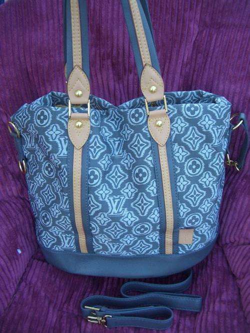 Brand new LARGE  Louis Vuitton bag - New style!!!!!!!