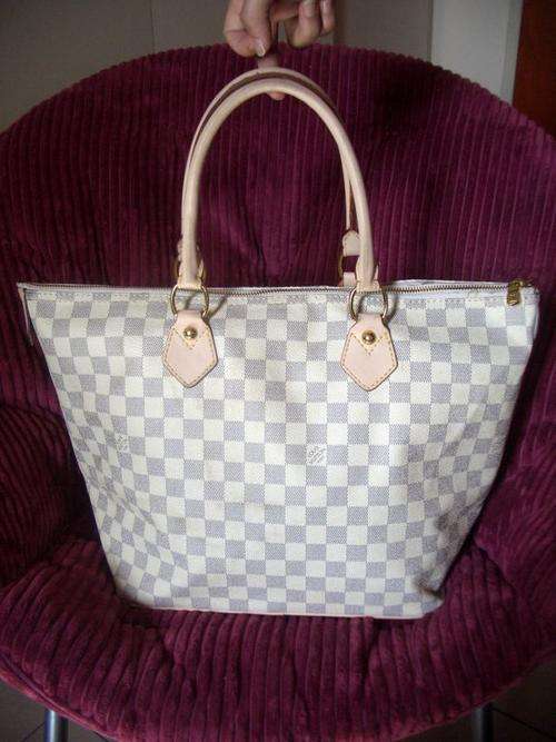 Brand new Louis Vuitton bag - New style!!!!!!!