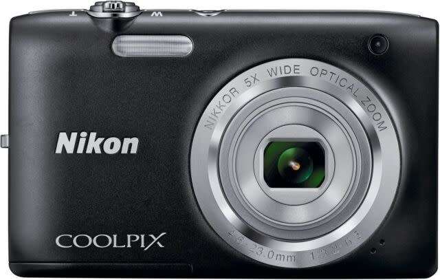 Nikon Coolpix S2800 - 20 Megapixels - 5 x Optical Zoom