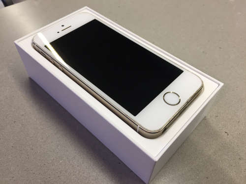Immaculate Iphone SE 32gb