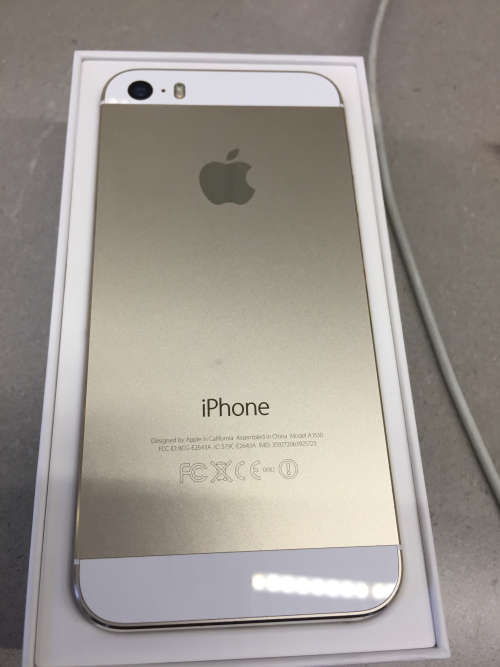 Immaculate Iphone SE 32gb