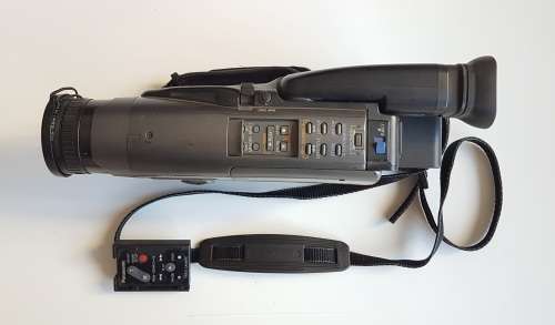 Vintage Panasonic Rx77 : 250 x Digital Zoom VHS Camera