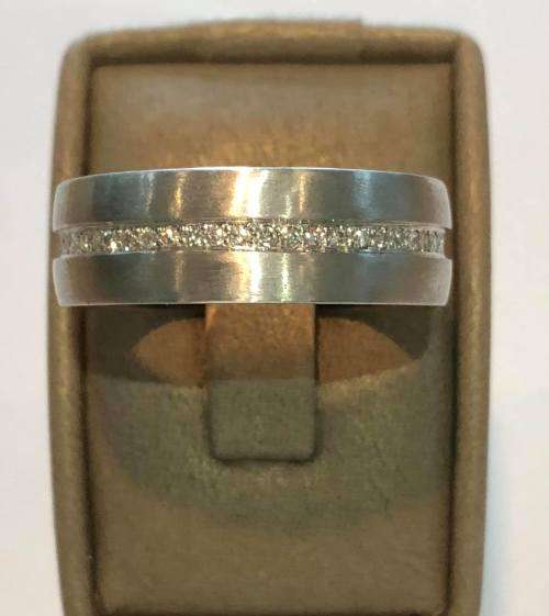 ** Platinum Wedding Band**