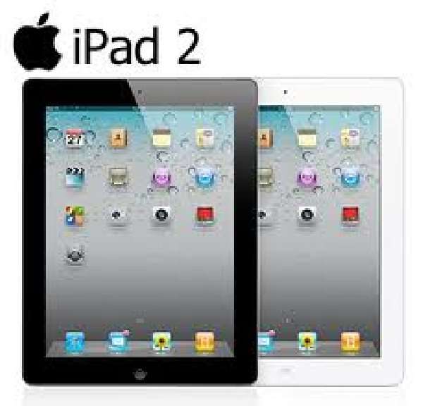 As New iPad2 64GB 3G WiFi Black INCLUDING LEATHER FOLIO CASE AND SCREEN PROTECTOR