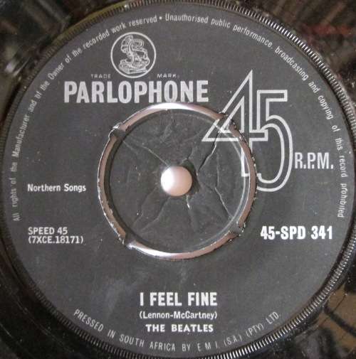 THE BEATLES - I FEEL FINE / SHE¿S A WOMAN (7 INCH SINGLE/VINYL)