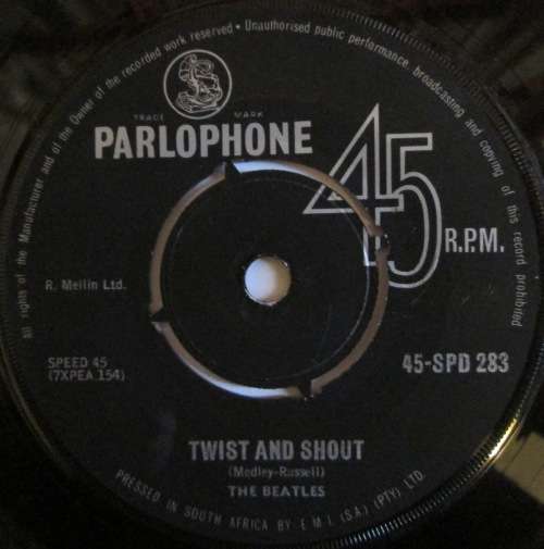 THE BEATLES - TWIST AND SHOUT / DO YOU WANT TO KNOW A SECRET (7 INCH SINGLE/VINYL)