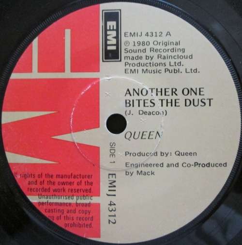 QUEEN - ANOTHER ONE BITES THE DUST / DRAGON ATTACK  (7 SINGLE/VINYL)