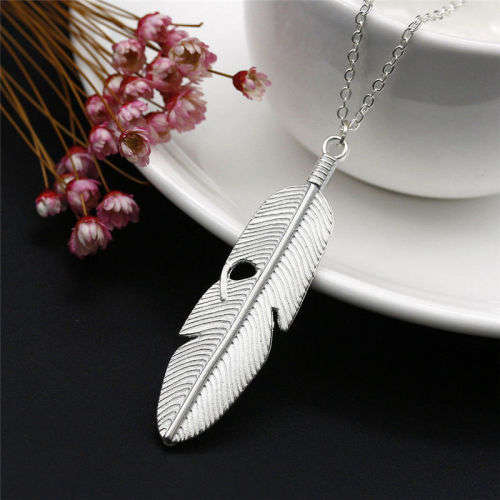 Women Feather Pendant Long Chain Necklace Pendant with Chain