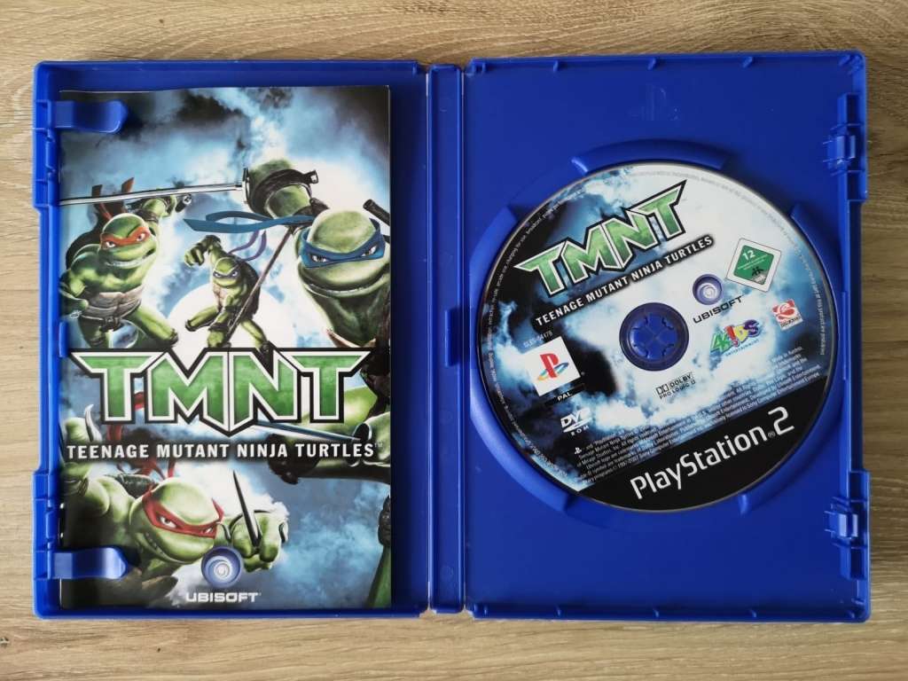 PS2 Game - TMNT (Complete with Booklet)