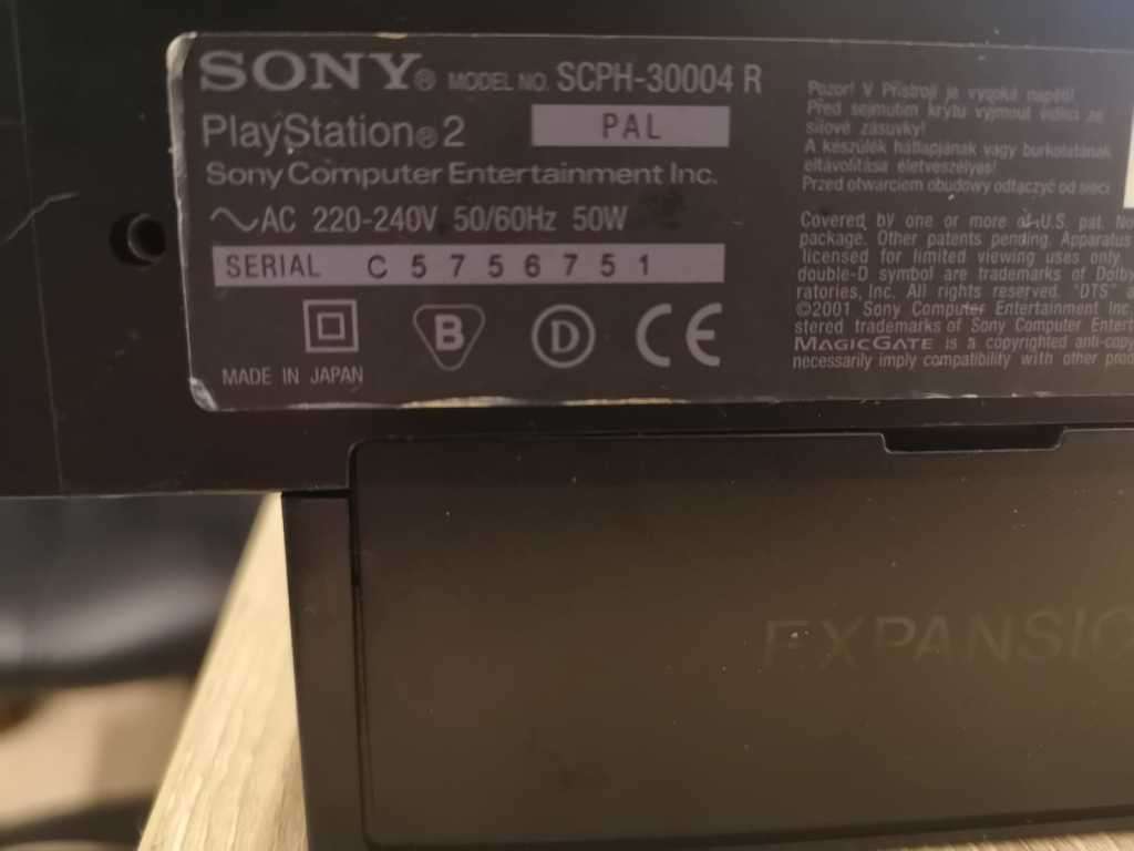PS2 Phat Console Bundle - (Not working)