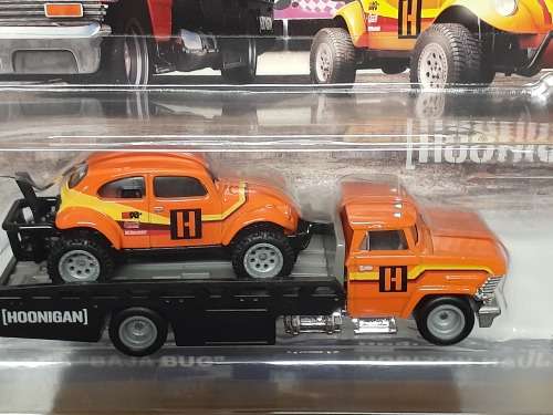 HOT WHEELS TEAM TRANSPORTER VOLKSWAGEN `BAJA BUG` ON HORIZON HAULER
