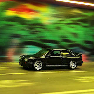 HOT WHEELS `MODERN CLASSICS 3` 1992 BMW M3