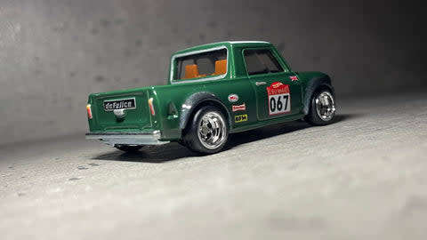 HOT WHEELS PREMIUM `BOULEVARD` 1967 AUSTN MINI PICKUP