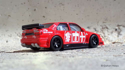 HOT WHEELS PREMIUM `BOULEVARD` ALFA ROMEO 155 V6 Ti