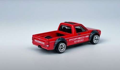 HOT WHEELS `BOULEVARD` VOLKSWAGEN CADDY