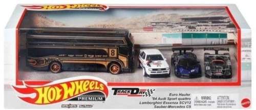 HOT WHEELS PREMIUM DIORAMA SET - `TRACK DAY`
