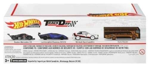 HOT WHEELS PREMIUM DIORAMA SET - `TRACK DAY`