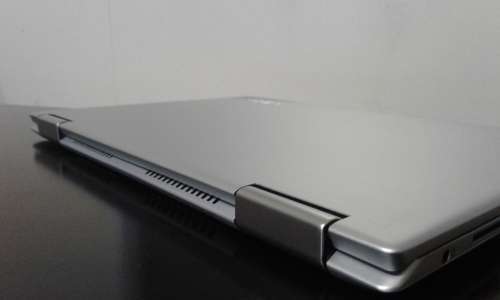 LENOVO YOGA 710 IDEAPAD - 14" - INTEL CORE I7-7500U CPU @ 2.70 GHZ  - 8 GB RAM - 256 GB SSD