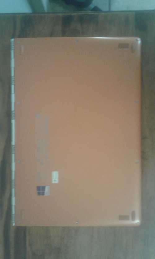 LENOVO YOGA  3 PRO - 13.3" - INTEL CORE M @ 2.6 GHZ - RESOLUTION 3200X1800  - 8 GB RAM-256 GB SSD