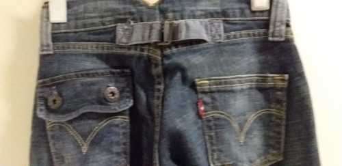 Levi Original Jeans - 26x32 - Like New