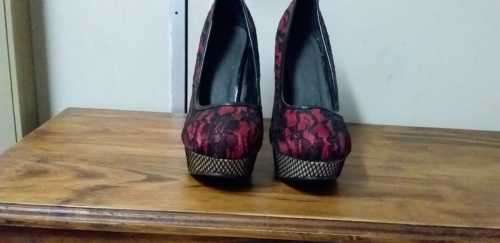 Size 7 - Red and Black Lace high hills - Excellent Condition
